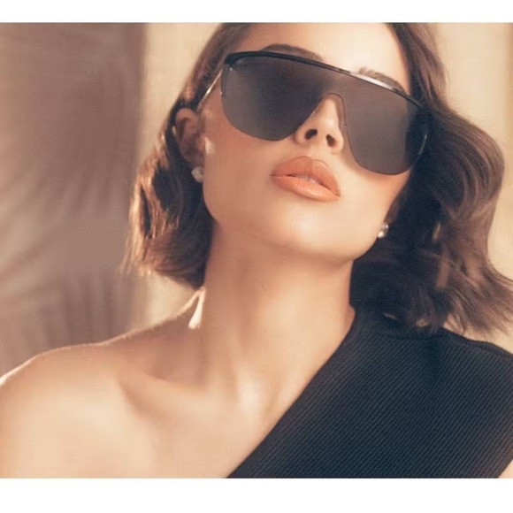 Prive Revaux Accessories - Stylish Black Sunglasses